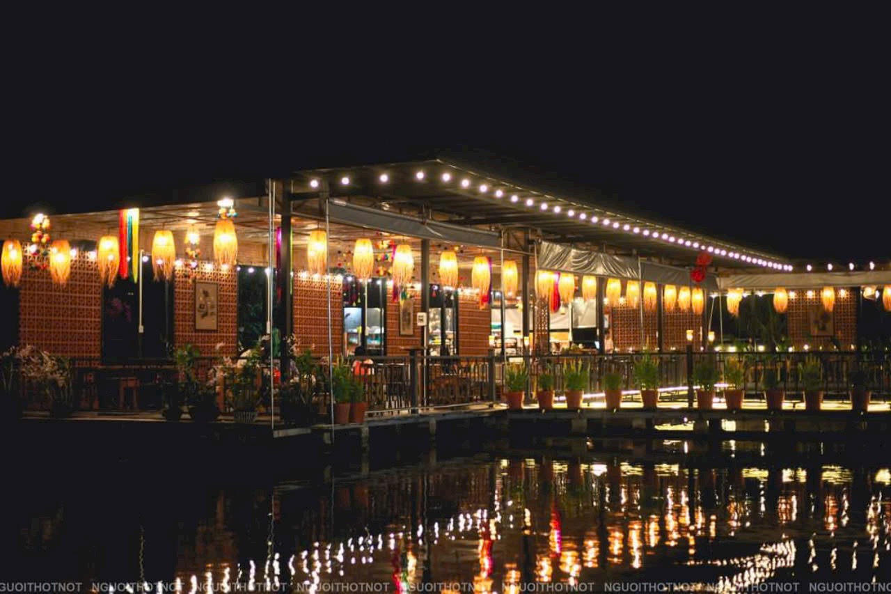 ❌HOT❌ ☘️☘️BÁN MÔ HÌNH THỂ THAO VÀ CÀ PHÊ TRÊN THỬA ĐẤT 13.000 M2 MẶT TIỀN ĐƯỜNG NGUYỄN TRỌNG QUYỂN - TRUNG KIÊN - THỐT NỐT - CẦN THƠ ❌HOT❌ ☘️☘️BÁN MÔ HÌNH THỂ THAO VÀ CÀ PHÊ TRÊN THỬA ĐẤT 13.000 M2 MẶT TIỀN ĐƯỜNG NGUYỄN TRỌNG QUYỂN - TRUNG KIÊN - THỐT NỐT - CẦN THƠ