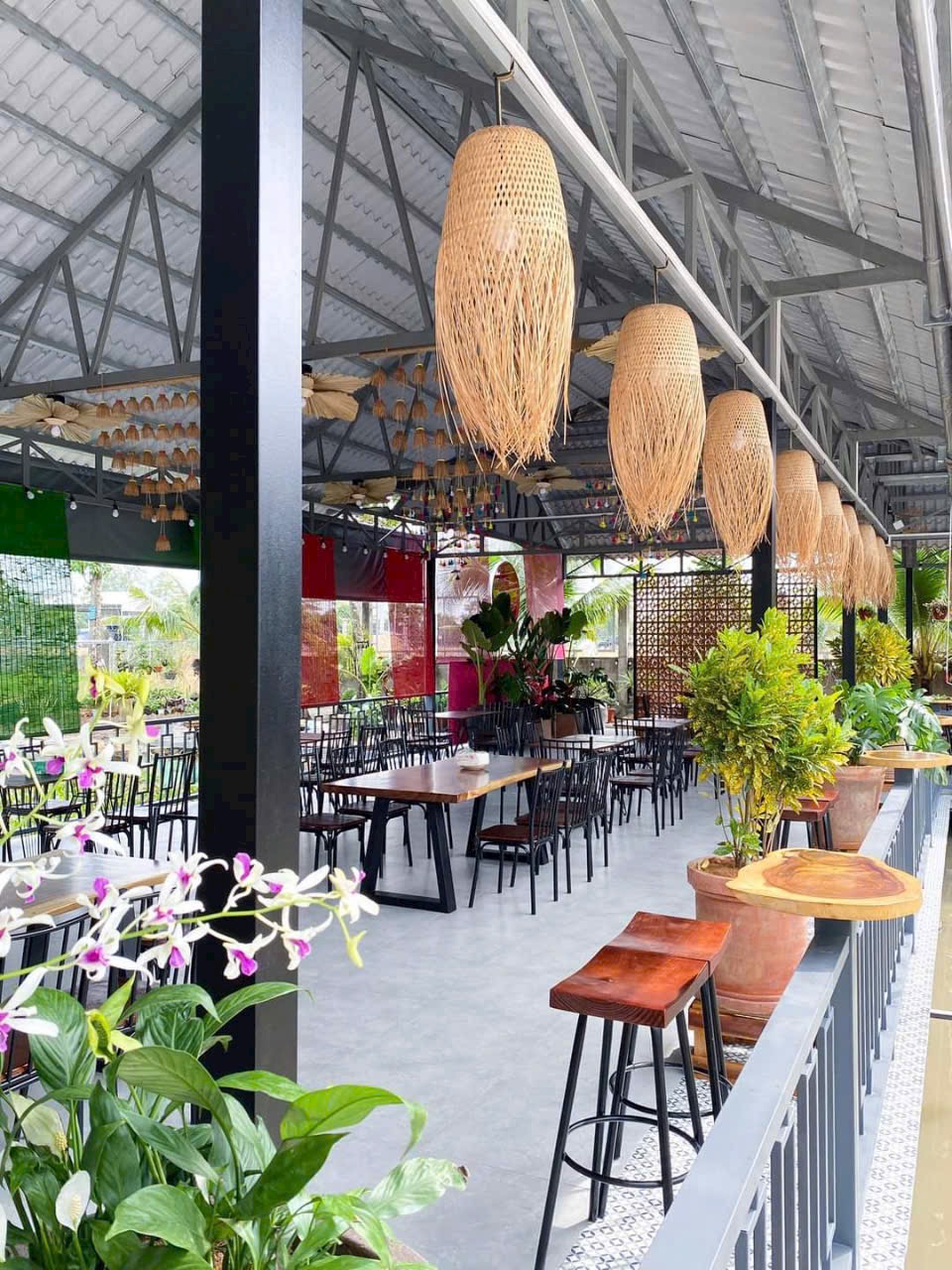 ❌HOT❌ ☘️☘️BÁN MÔ HÌNH THỂ THAO VÀ CÀ PHÊ TRÊN THỬA ĐẤT 13.000 M2 MẶT TIỀN ĐƯỜNG NGUYỄN TRỌNG QUYỂN - TRUNG KIÊN - THỐT NỐT - CẦN THƠ ❌HOT❌ ☘️☘️BÁN MÔ HÌNH THỂ THAO VÀ CÀ PHÊ TRÊN THỬA ĐẤT 13.000 M2 MẶT TIỀN ĐƯỜNG NGUYỄN TRỌNG QUYỂN - TRUNG KIÊN - THỐT NỐT - CẦN THƠ