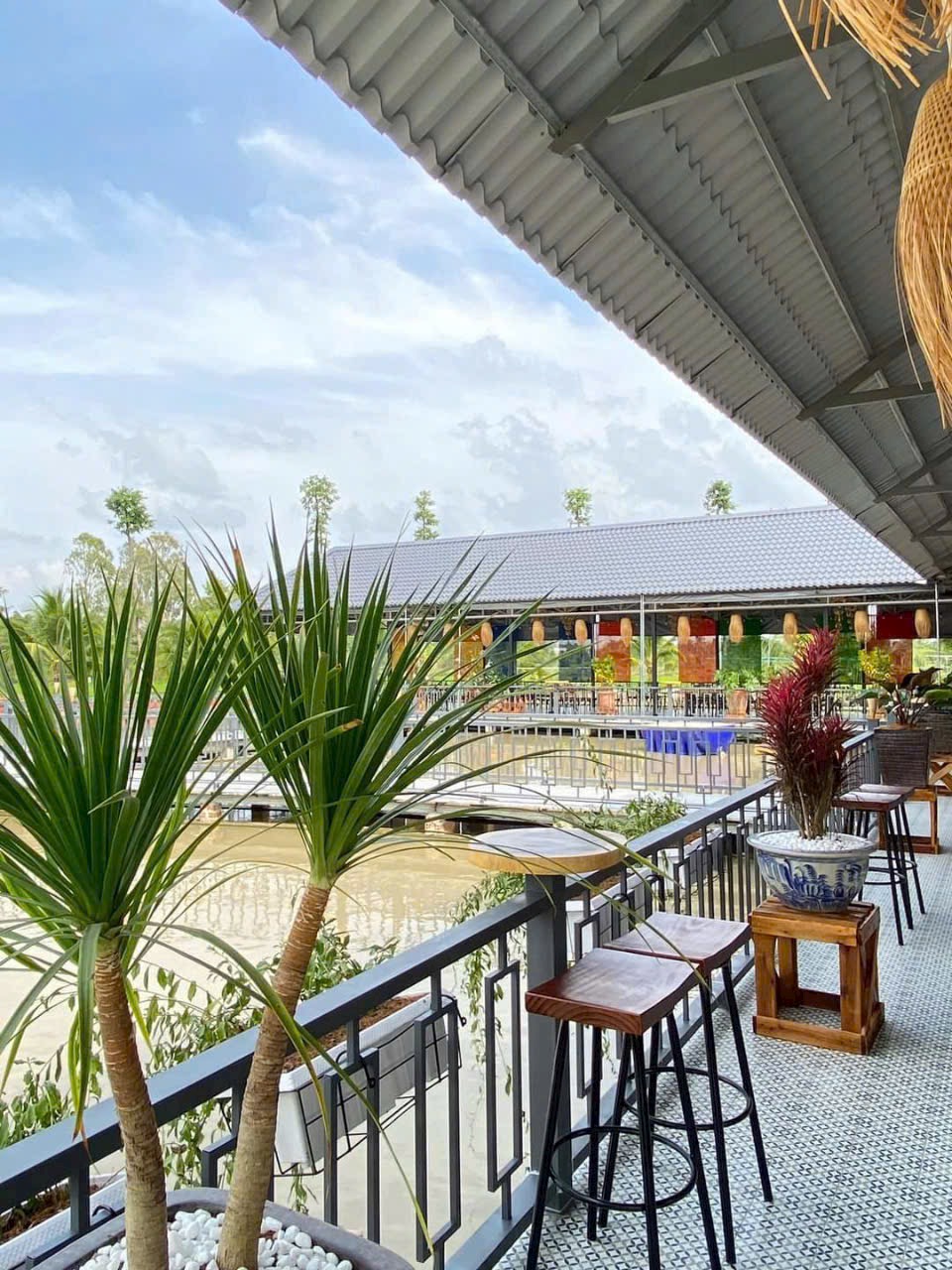 ❌HOT❌ ☘️☘️BÁN MÔ HÌNH THỂ THAO VÀ CÀ PHÊ TRÊN THỬA ĐẤT 13.000 M2 MẶT TIỀN ĐƯỜNG NGUYỄN TRỌNG QUYỂN - TRUNG KIÊN - THỐT NỐT - CẦN THƠ ❌HOT❌ ☘️☘️BÁN MÔ HÌNH THỂ THAO VÀ CÀ PHÊ TRÊN THỬA ĐẤT 13.000 M2 MẶT TIỀN ĐƯỜNG NGUYỄN TRỌNG QUYỂN - TRUNG KIÊN - THỐT NỐT - CẦN THƠ