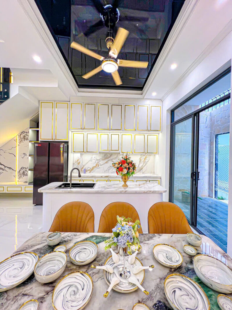 ⚠️SIÊU PHẨM⚠️  ☘️☘️☘️  NHÀ 2 LẦU PHONG CÁCH TÂN CỔ ĐIỂN TRỤC CHÍNH D1 KDC HỒNG LOAN, P.HƯNG THẠNH, Q.CÁI RĂNG, CẦN THƠ