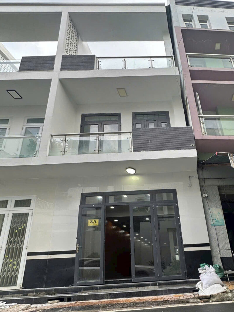 7.7.25 - NHÀ 2 LẦU MT NG DU - ĐẤU