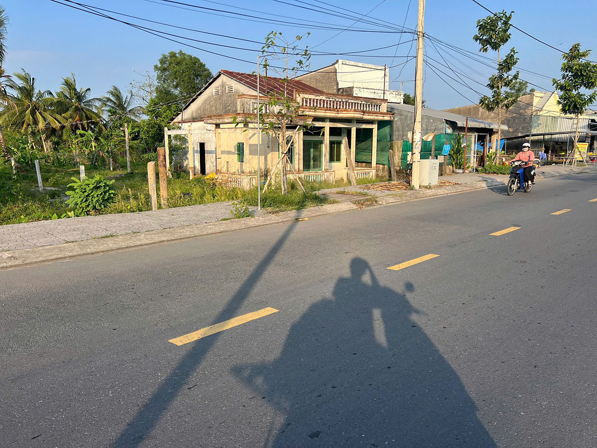 7.7.25 - ĐẤT BỜ KÈ RẠCH MƯƠNG KHAI - A DUY HÓI AN KHÁNH 7.7.25 - ĐẤT BỜ KÈ RẠCH MƯƠNG KHAI - A DUY HÓI AN KHÁNH