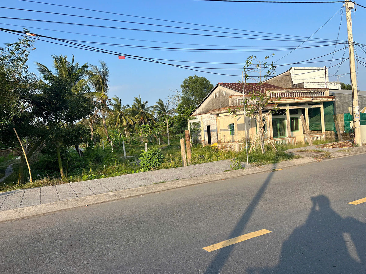 7.7.25 - ĐẤT BỜ KÈ RẠCH MƯƠNG KHAI - A DUY HÓI AN KHÁNH 7.7.25 - ĐẤT BỜ KÈ RẠCH MƯƠNG KHAI - A DUY HÓI AN KHÁNH