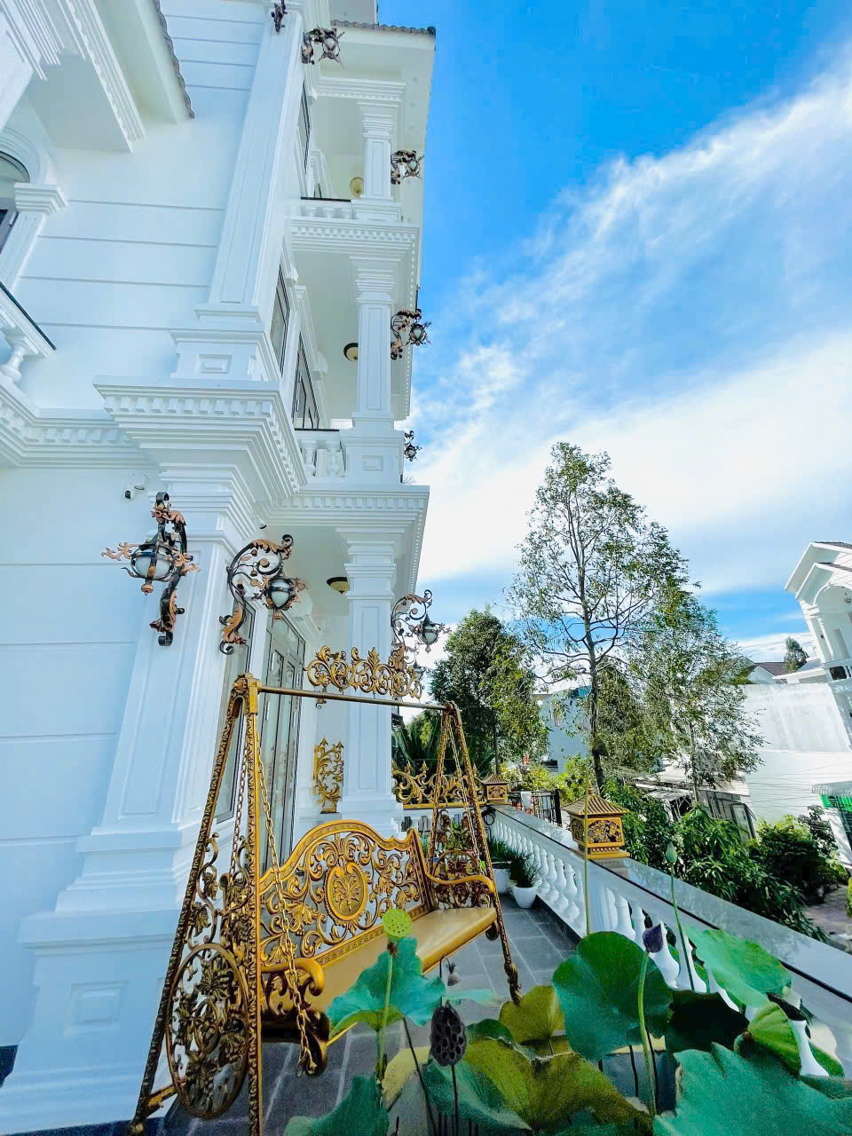 BIỆT THỰ CỔ ĐIỂN GÓC 2 MẶT TIỀN ĐƯỜNG SỐ 3 & 4 KDC HỒNG PHÁT, AN BÌNH, CẦN THƠ BIỆT THỰ CỔ ĐIỂN GÓC 2 MẶT TIỀN ĐƯỜNG SỐ 3 & 4 KDC HỒNG PHÁT, AN BÌNH, CẦN THƠ