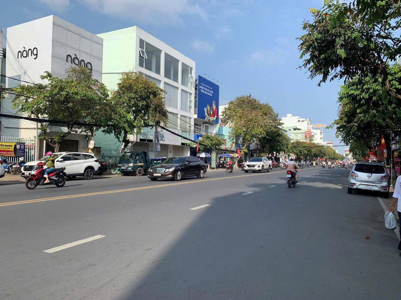 ❌HOT❌  ☘️☘️☘️  NHÀ TRỆT 2 LẦU VÀ SÂN THƯỢNG MẶT TIỀN PHAN VĂN TRỊ (NGAY CV LƯU HỮU PHƯỚC), NINH KIỂU, CẦN THƠ ❌HOT❌  ☘️☘️☘️  NHÀ TRỆT 2 LẦU VÀ SÂN THƯỢNG MẶT TIỀN PHAN VĂN TRỊ (NGAY CV LƯU HỮU PHƯỚC), NINH KIỂU, CẦN THƠ