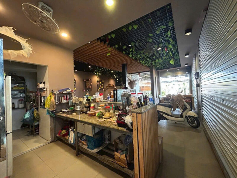 ❌DÒNG TIỀN TỐT + NHÀ ĐẸP❌  ☘️☘️☘️  BÁN NHÀ TRỆT 2 LẦU SÂN THƯỢNG MÂM ĐÚC CÓ THỂ LÊN THÊM LẦU. Và 30 CĂN NHÀ Trọ + Quán Cf - MẶT TIỀN QUỐC LỘ 1A, TP.CẦN THƠ