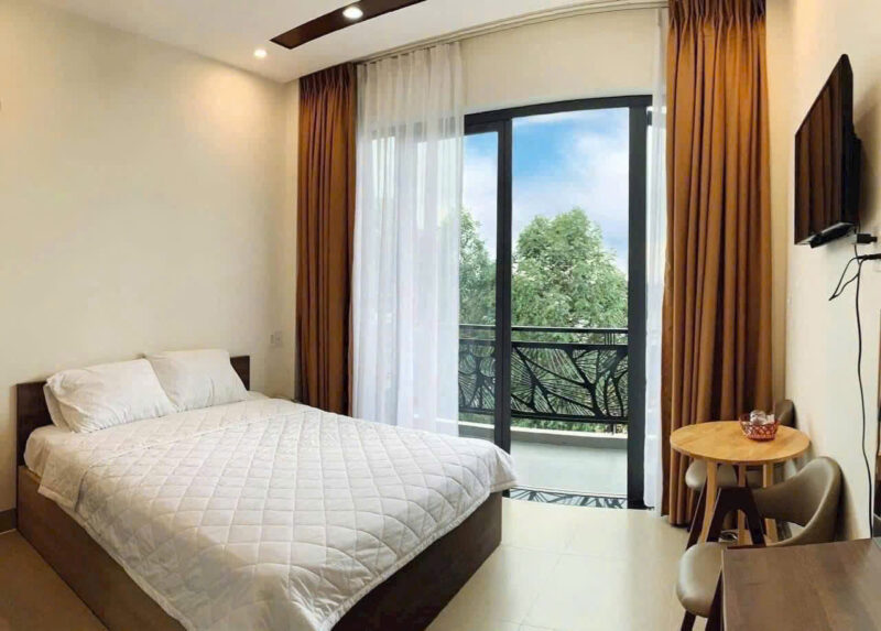 BÁN KHÁCH SẠN 1 TRỆT 7 LẦU ĐƯỜNG HAI BÀ TRƯNG ,BẾN NINH KIỀU TP CẦN THƠ