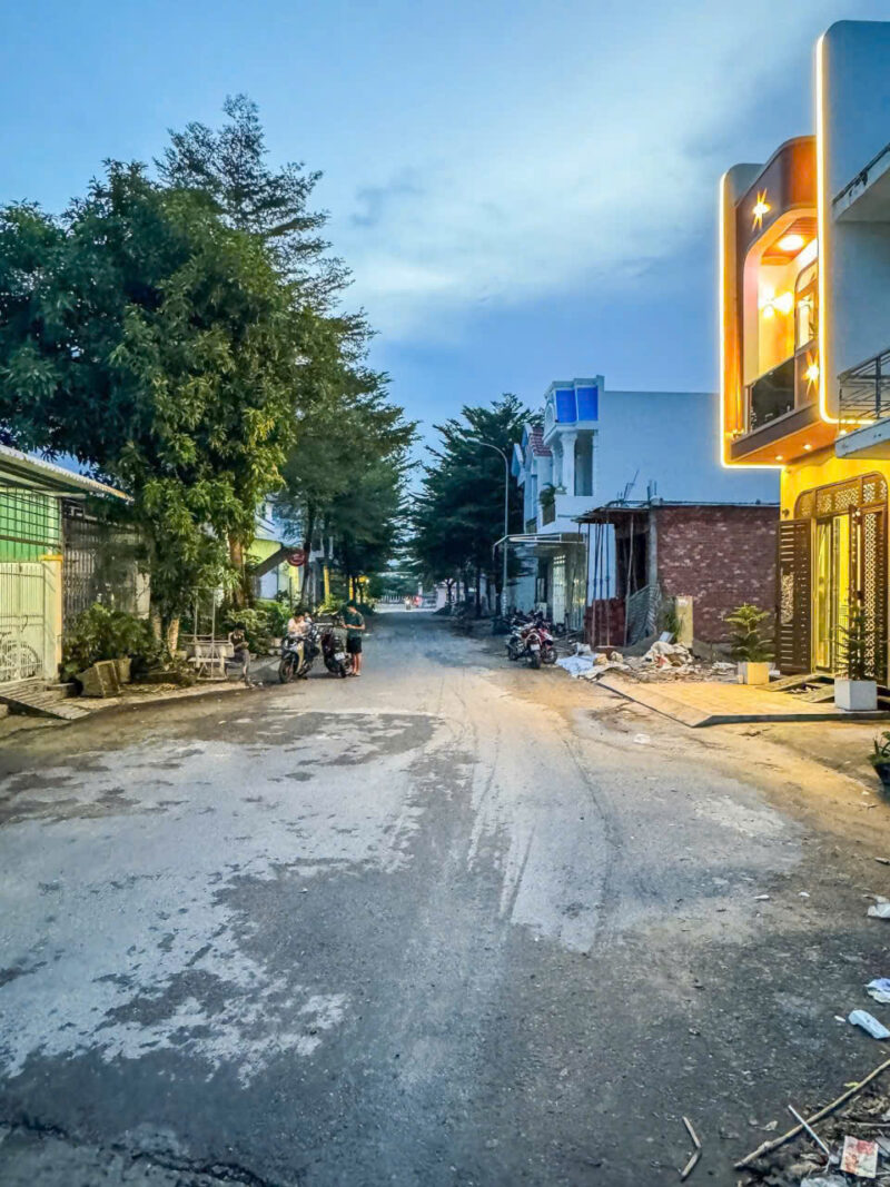☘️☘️☘️  NHÀ TRỆT LẦU ĐƯỜNG D5 KHU TĐC NHI ĐỒNG - THÔNG RA TÔ VĨNH DIỆN
