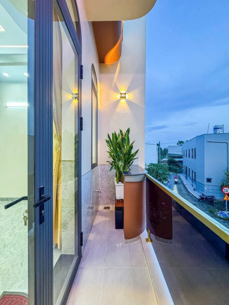 ☘️☘️☘️  NHÀ TRỆT LẦU ĐƯỜNG D5 KHU TĐC NHI ĐỒNG - THÔNG RA TÔ VĨNH DIỆN