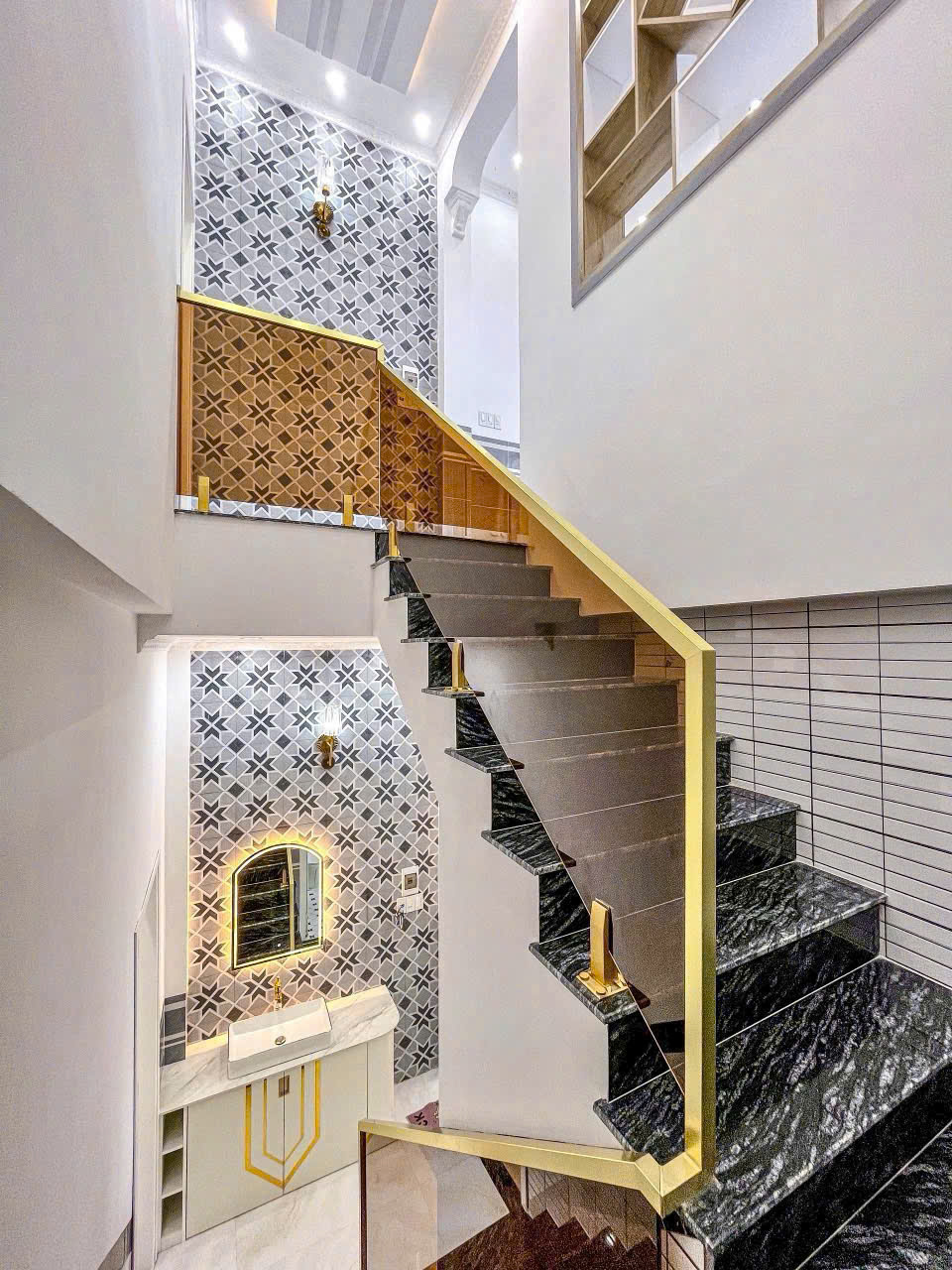 ⚠️MỚI⚠️ ☘️☘️☘️ BÁN NHÀ 1 TRỆT 2 LẦU TÂN CỔ ĐIỂN| TRỤC CHÍNH HẺM 11 NGUYỄN VĂN LINH, P.TÂN AN, CẦN THƠ. ⚠️MỚI⚠️ ☘️☘️☘️ BÁN NHÀ 1 TRỆT 2 LẦU TÂN CỔ ĐIỂN| TRỤC CHÍNH HẺM 11 NGUYỄN VĂN LINH, P.TÂN AN, CẦN THƠ.