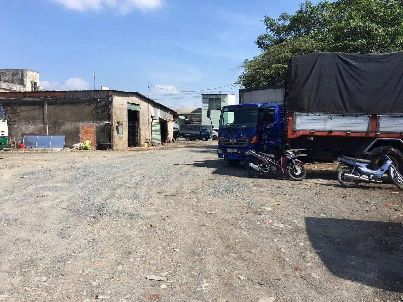 Cho thuê đất đẹp mặt tiền đường Phạm Hùng, Cái Răng, Cần Thơ - 90 triệu/tháng Cho thuê đất đẹp mặt tiền đường Phạm Hùng, Cái Răng, Cần Thơ - 90 triệu/tháng