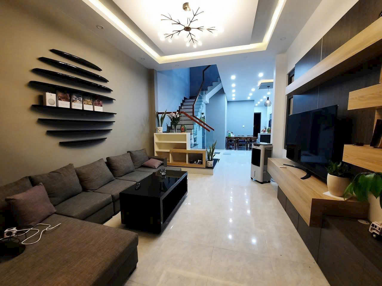 ❌HOT❌  ☘️☘️☘️  BÁN NHÀ 1 TRỆT 2 LẦU ĐẸP - MẪU BIỆT THỰ HIỆN ĐẠI - CÓ HỒ BƠI MẶT TIỀN TỈNH LỘ 925 CẦN THƠ ❌HOT❌  ☘️☘️☘️  BÁN NHÀ 1 TRỆT 2 LẦU ĐẸP - MẪU BIỆT THỰ HIỆN ĐẠI - CÓ HỒ BƠI MẶT TIỀN TỈNH LỘ 925 CẦN THƠ