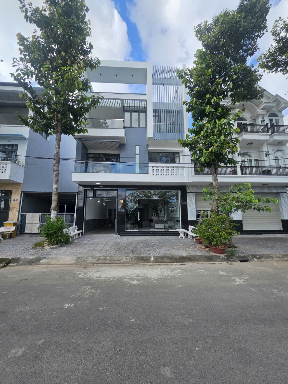 ☘️☘️☘️  BÁN BIỆT THỰ 2 LẦU| MẶT TIỀN ĐƯỜNG A10, KDC HƯNG PHÚ, CẦN THƠ ☘️☘️☘️  BÁN BIỆT THỰ 2 LẦU| MẶT TIỀN ĐƯỜNG A10, KDC HƯNG PHÚ, CẦN THƠ