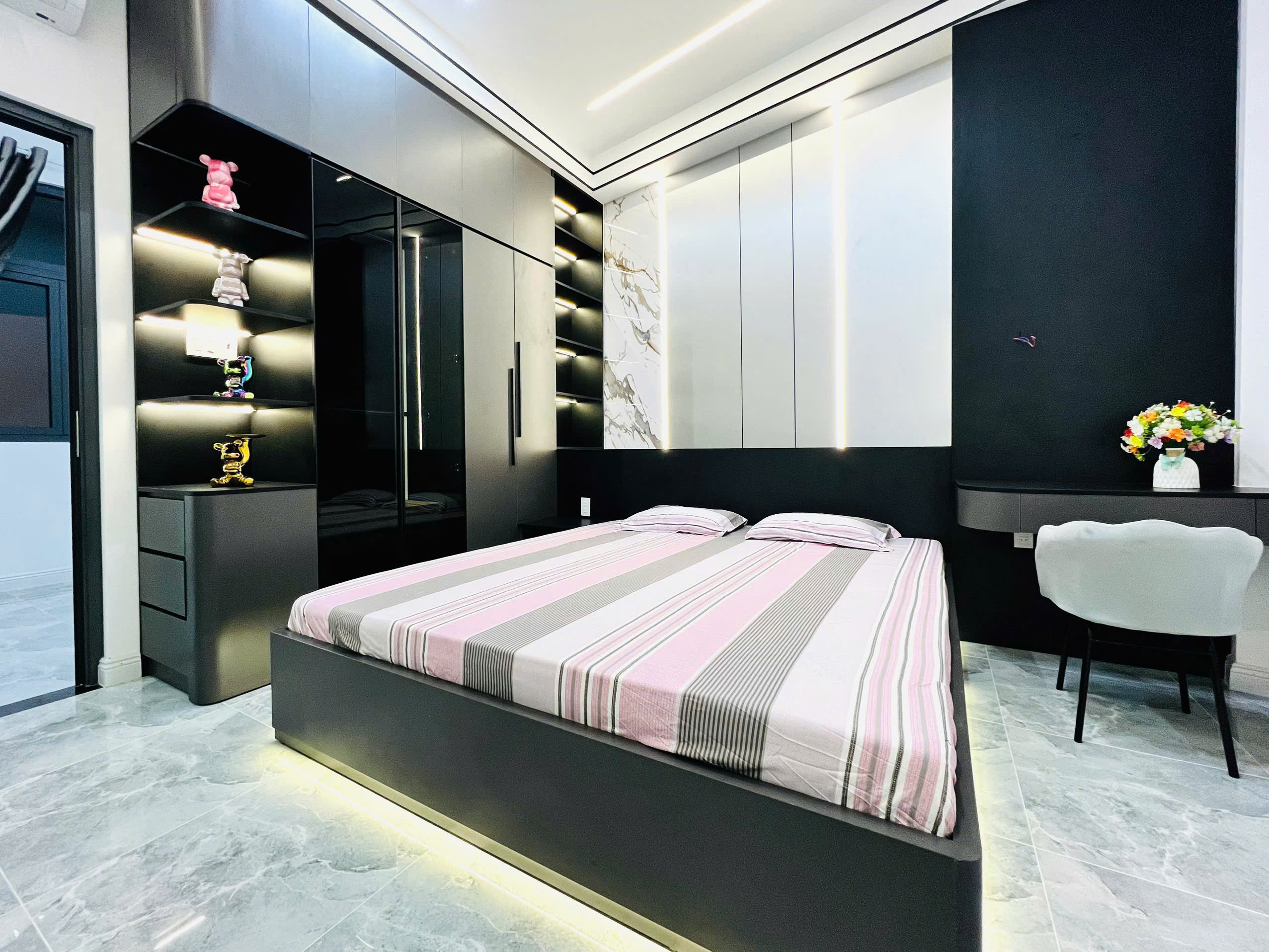 ☘️☘️☘️ Nhà Trệt Lầu Góc 2 Mặt Tiền - Full Nội Thất - Xây Mới 100% - Thiết Kế Hiện Đại - Lộ Oto Đến Nhà - Hẻm 115 Đường CMT8 - Cần Thơ ☘️☘️☘️ Nhà Trệt Lầu Góc 2 Mặt Tiền - Full Nội Thất - Xây Mới 100% - Thiết Kế Hiện Đại - Lộ Oto Đến Nhà - Hẻm 115 Đường CMT8 - Cần Thơ