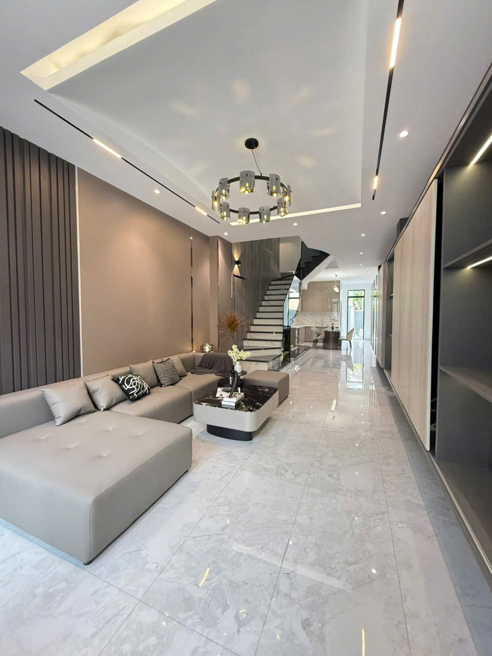 ☘️☘️☘️ SIÊU PHẨM VỪA HOÀN THIỆN, NHÀ TRỆT 2 LẦU SÂN THƯỢNG - KDC 91B - P. TÂN AN, TP CẦN THƠ. ☘️☘️☘️ SIÊU PHẨM VỪA HOÀN THIỆN, NHÀ TRỆT 2 LẦU SÂN THƯỢNG - KDC 91B - P. TÂN AN, TP CẦN THƠ.