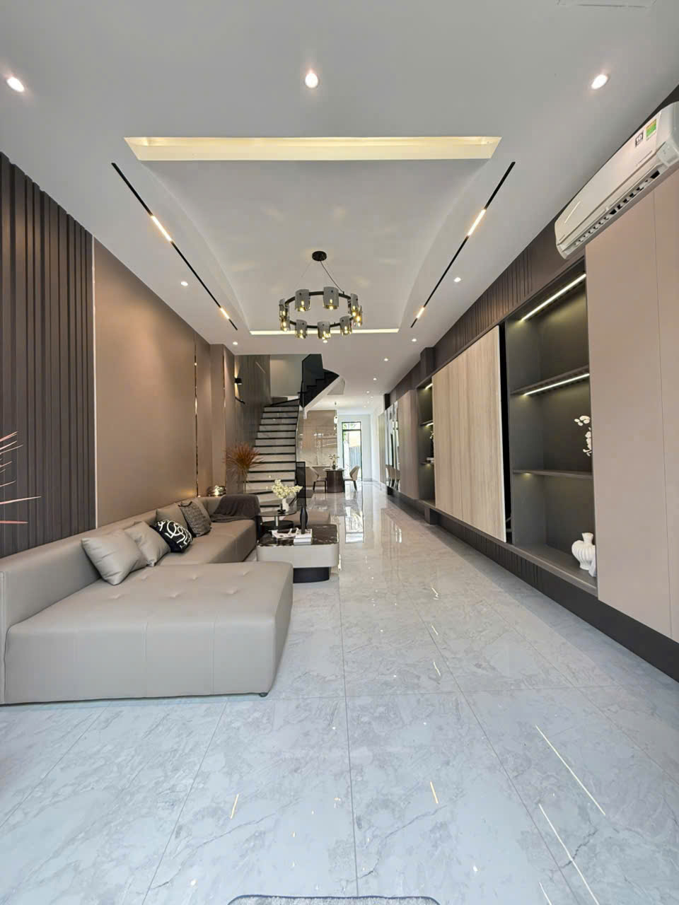 ☘️☘️☘️ SIÊU PHẨM VỪA HOÀN THIỆN, NHÀ TRỆT 2 LẦU SÂN THƯỢNG - KDC 91B - P. TÂN AN, TP CẦN THƠ. ☘️☘️☘️ SIÊU PHẨM VỪA HOÀN THIỆN, NHÀ TRỆT 2 LẦU SÂN THƯỢNG - KDC 91B - P. TÂN AN, TP CẦN THƠ.