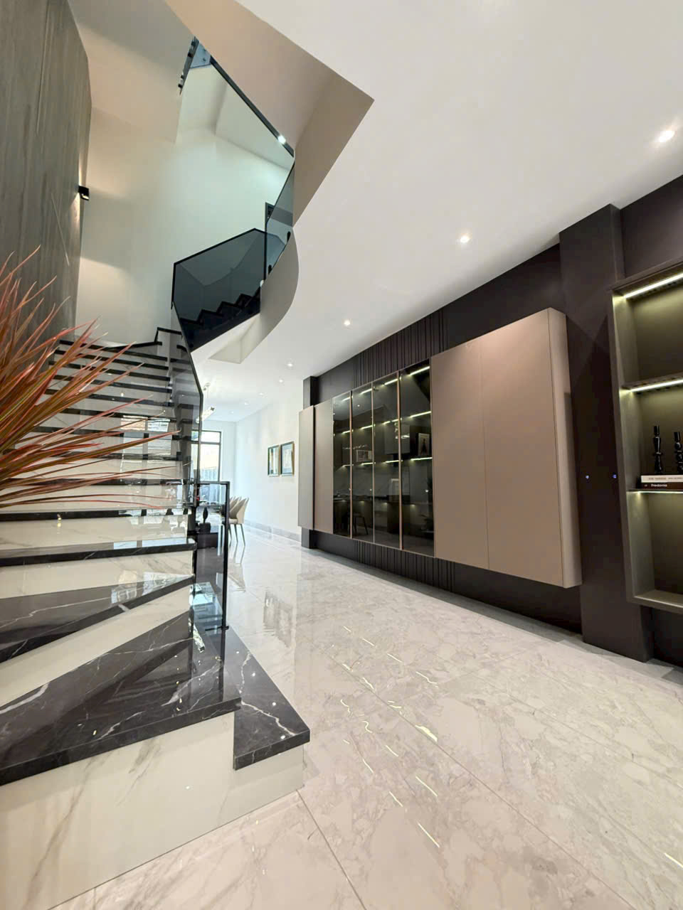 ☘️☘️☘️ SIÊU PHẨM VỪA HOÀN THIỆN, NHÀ TRỆT 2 LẦU SÂN THƯỢNG - KDC 91B - P. TÂN AN, TP CẦN THƠ. ☘️☘️☘️ SIÊU PHẨM VỪA HOÀN THIỆN, NHÀ TRỆT 2 LẦU SÂN THƯỢNG - KDC 91B - P. TÂN AN, TP CẦN THƠ.