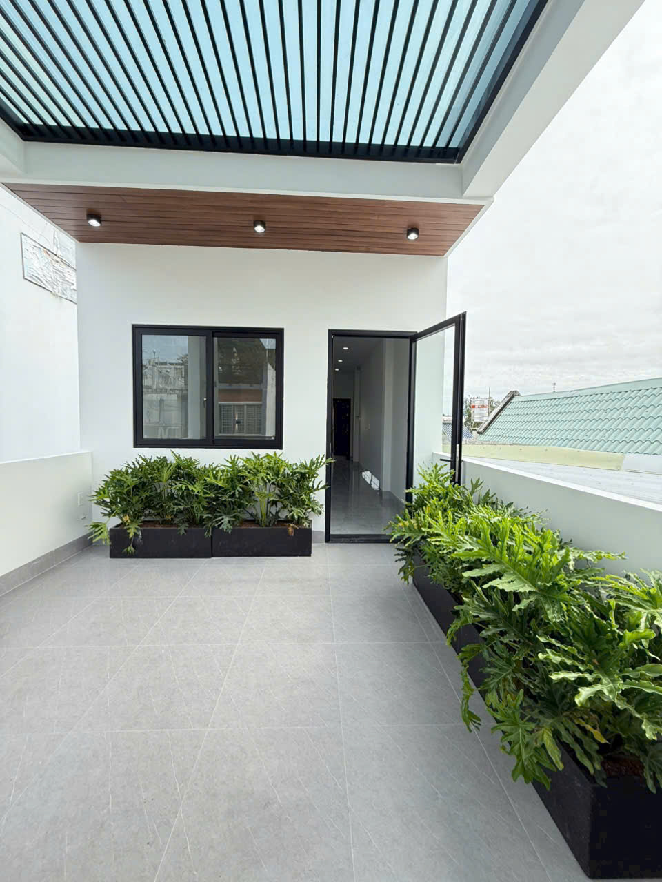 ☘️☘️☘️ SIÊU PHẨM VỪA HOÀN THIỆN, NHÀ TRỆT 2 LẦU SÂN THƯỢNG - KDC 91B - P. TÂN AN, TP CẦN THƠ. ☘️☘️☘️ SIÊU PHẨM VỪA HOÀN THIỆN, NHÀ TRỆT 2 LẦU SÂN THƯỢNG - KDC 91B - P. TÂN AN, TP CẦN THƠ.