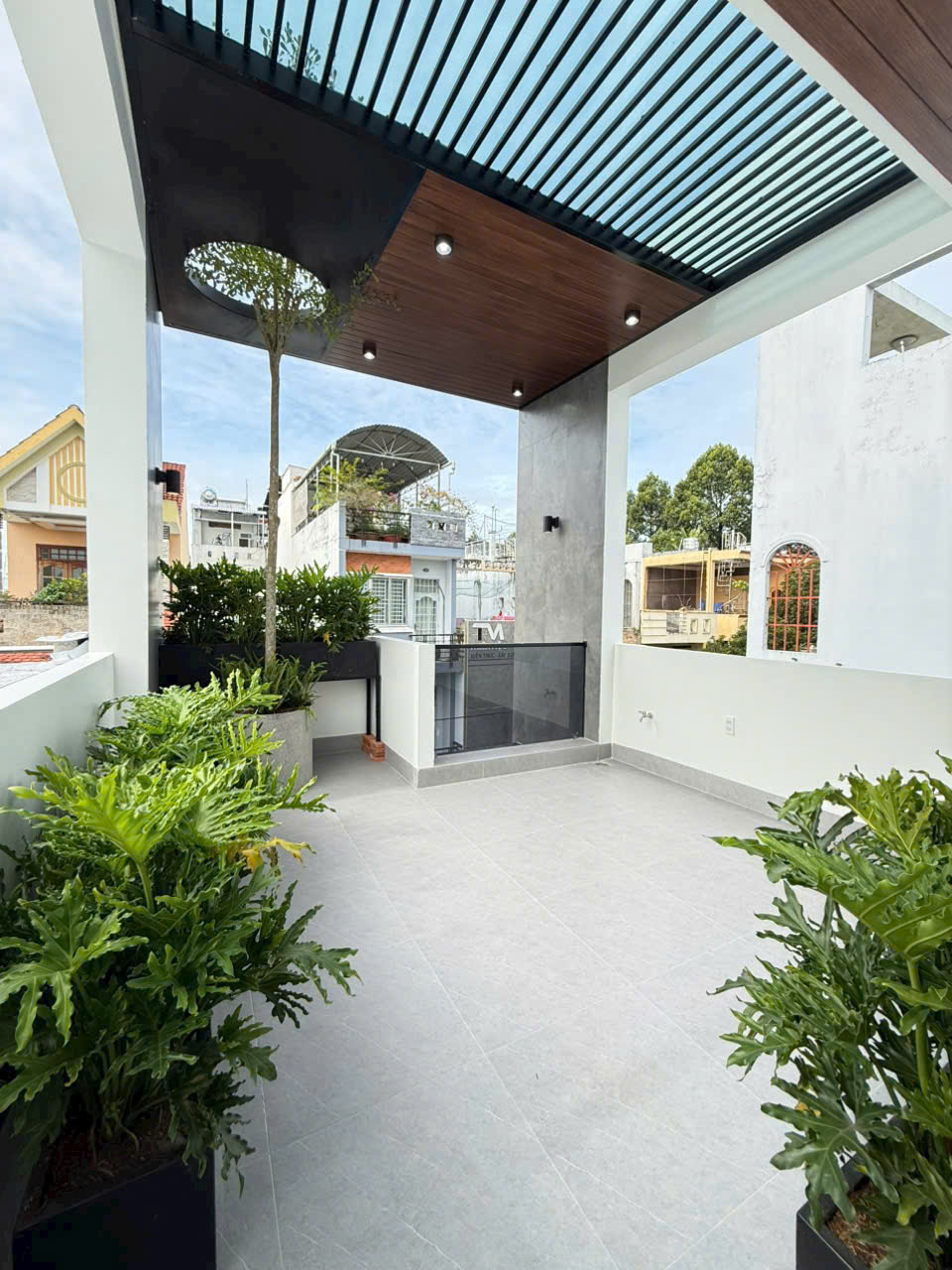 ☘️☘️☘️ SIÊU PHẨM VỪA HOÀN THIỆN, NHÀ TRỆT 2 LẦU SÂN THƯỢNG - KDC 91B - P. TÂN AN, TP CẦN THƠ. ☘️☘️☘️ SIÊU PHẨM VỪA HOÀN THIỆN, NHÀ TRỆT 2 LẦU SÂN THƯỢNG - KDC 91B - P. TÂN AN, TP CẦN THƠ.