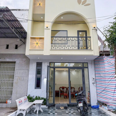 ☘️☘️☘️  NHÀ TRỆT LẦU VỊ TRÍ ĐẸP MỚI XÂY KDC HỒNG LOAN, CÁI RĂNG, CẦN THƠ