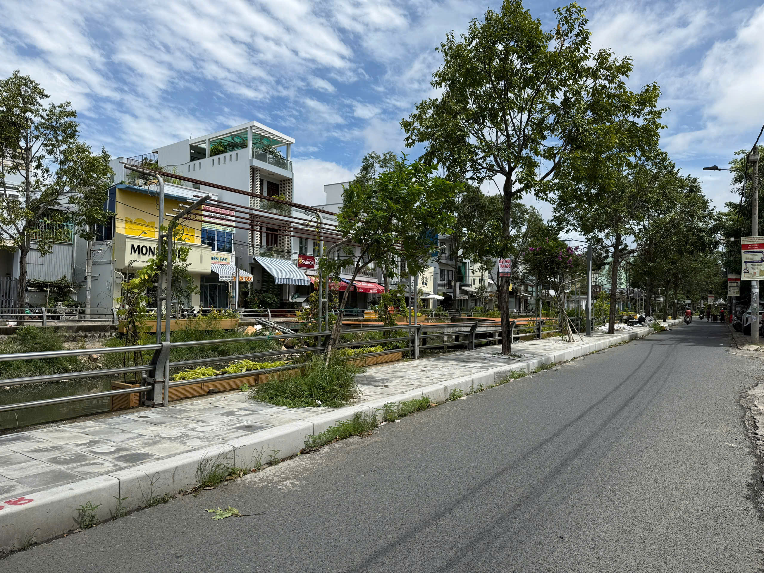 Bán nhà trệt lầu sân thượng bờ kè Mạc Thiên Tích, Cần Thơ Bán nhà trệt lầu sân thượng bờ kè Mạc Thiên Tích, Cần Thơ