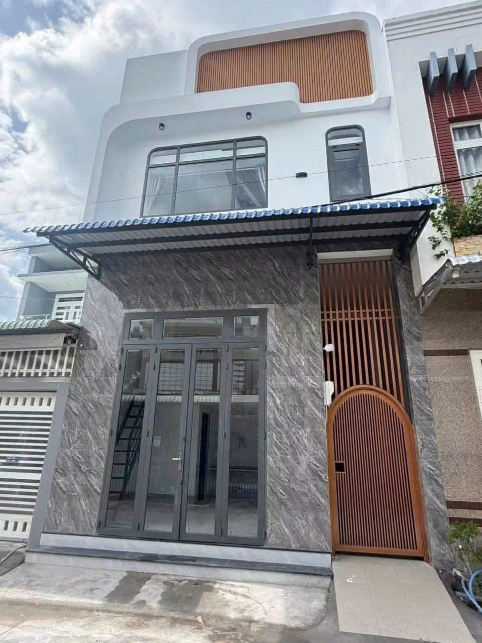 Bán nhà trọ Cần Thơ gồm 15 phòng tại KDC 30, gần Chợ Cái Răng Bán nhà trọ Cần Thơ gồm 15 phòng tại KDC 30, gần Chợ Cái Răng