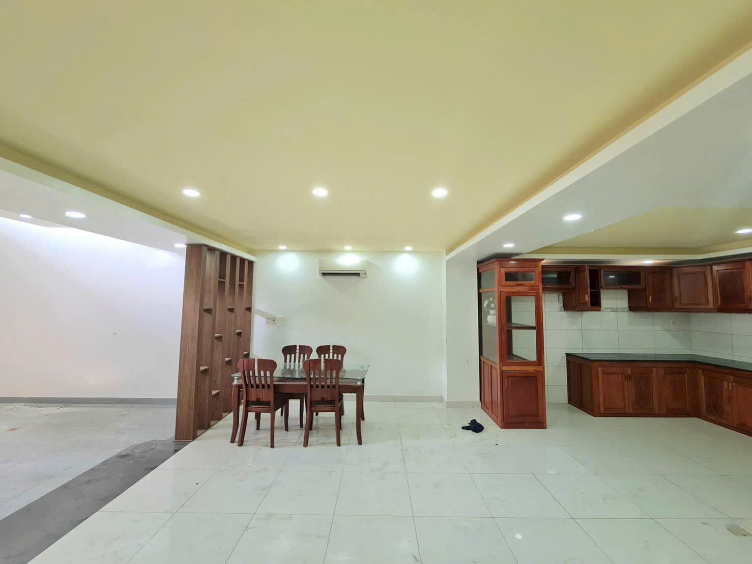 Bán nhà 3 lầu mặt tiền Vũ Đình Liệu, KDC Nam Long, Cần Thơ Bán nhà 3 lầu mặt tiền Vũ Đình Liệu, KDC Nam Long, Cần Thơ