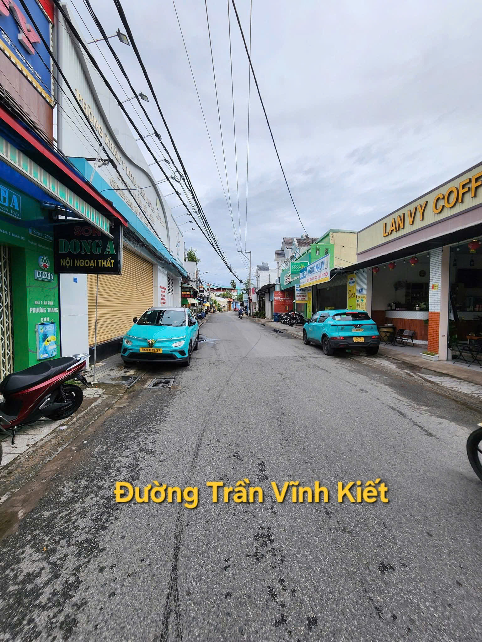Bán dãy 18 phòng trọ và nhà cấp 4 tại hẻm 3 Trần Vĩnh Kiết, An Bình, Cần Thơ Bán dãy 18 phòng trọ và nhà cấp 4 tại hẻm 3 Trần Vĩnh Kiết, An Bình, Cần Thơ