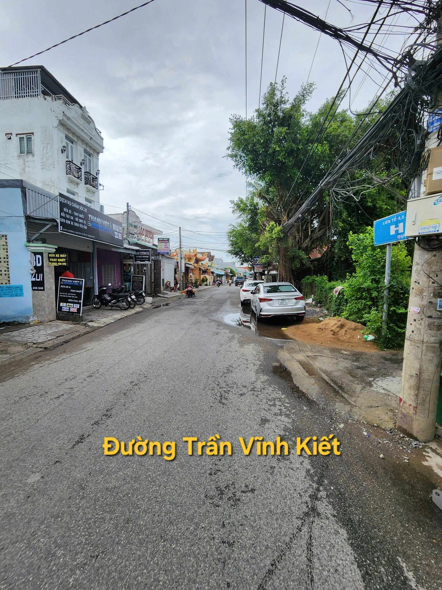 Bán dãy 18 phòng trọ và nhà cấp 4 tại hẻm 3 Trần Vĩnh Kiết, An Bình, Cần Thơ Bán dãy 18 phòng trọ và nhà cấp 4 tại hẻm 3 Trần Vĩnh Kiết, An Bình, Cần Thơ