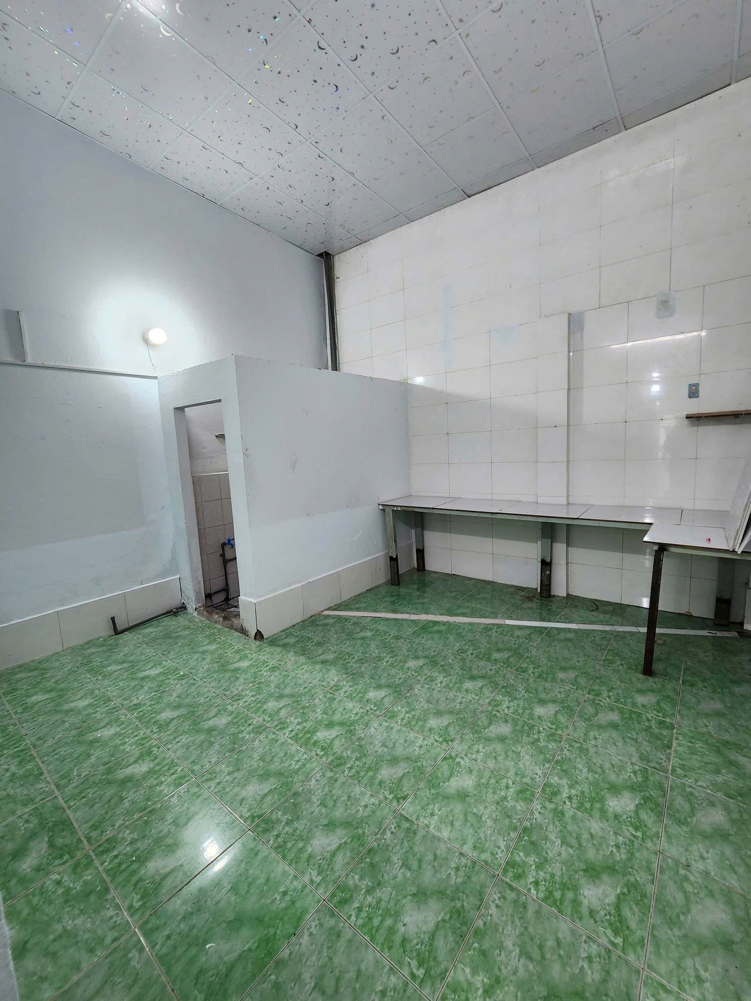 Bán dãy 18 phòng trọ và nhà cấp 4 tại hẻm 3 Trần Vĩnh Kiết, An Bình, Cần Thơ Bán dãy 18 phòng trọ và nhà cấp 4 tại hẻm 3 Trần Vĩnh Kiết, An Bình, Cần Thơ